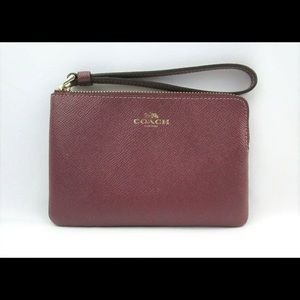 Coach Corner ZIP Wristlet Wine Leather F58032